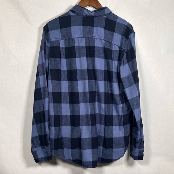 2 for$15 George Blue Checkered Men’s Size L 42-44 - Picture 2 of 10